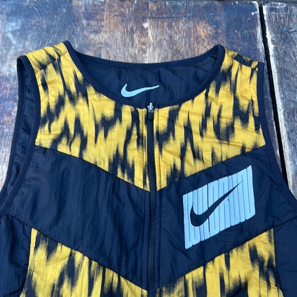 Nike Other - Nike Aerolayer Wild Run reversible vest lightweight insulated and warm men’s M